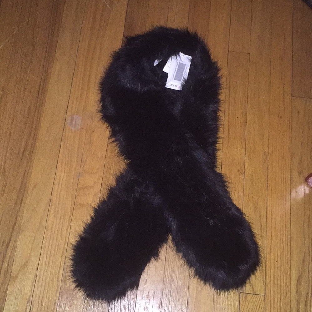 Muff collar - Picture 2 of 2